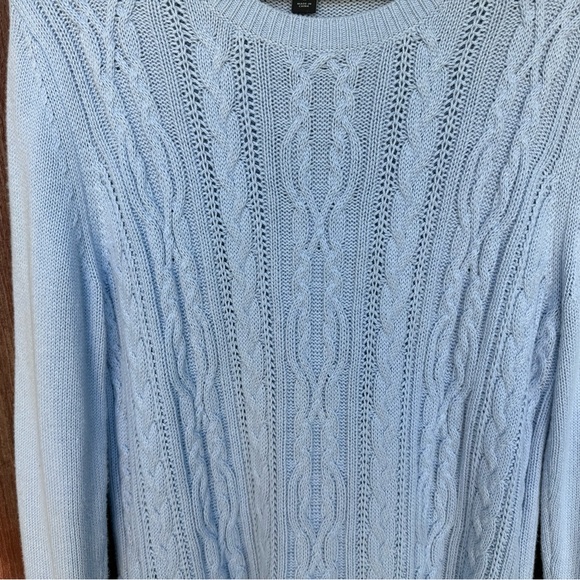 Ann Taylor Factory Light Blue Cable Knit Sweater Size Medium - Picture 4 of 15
